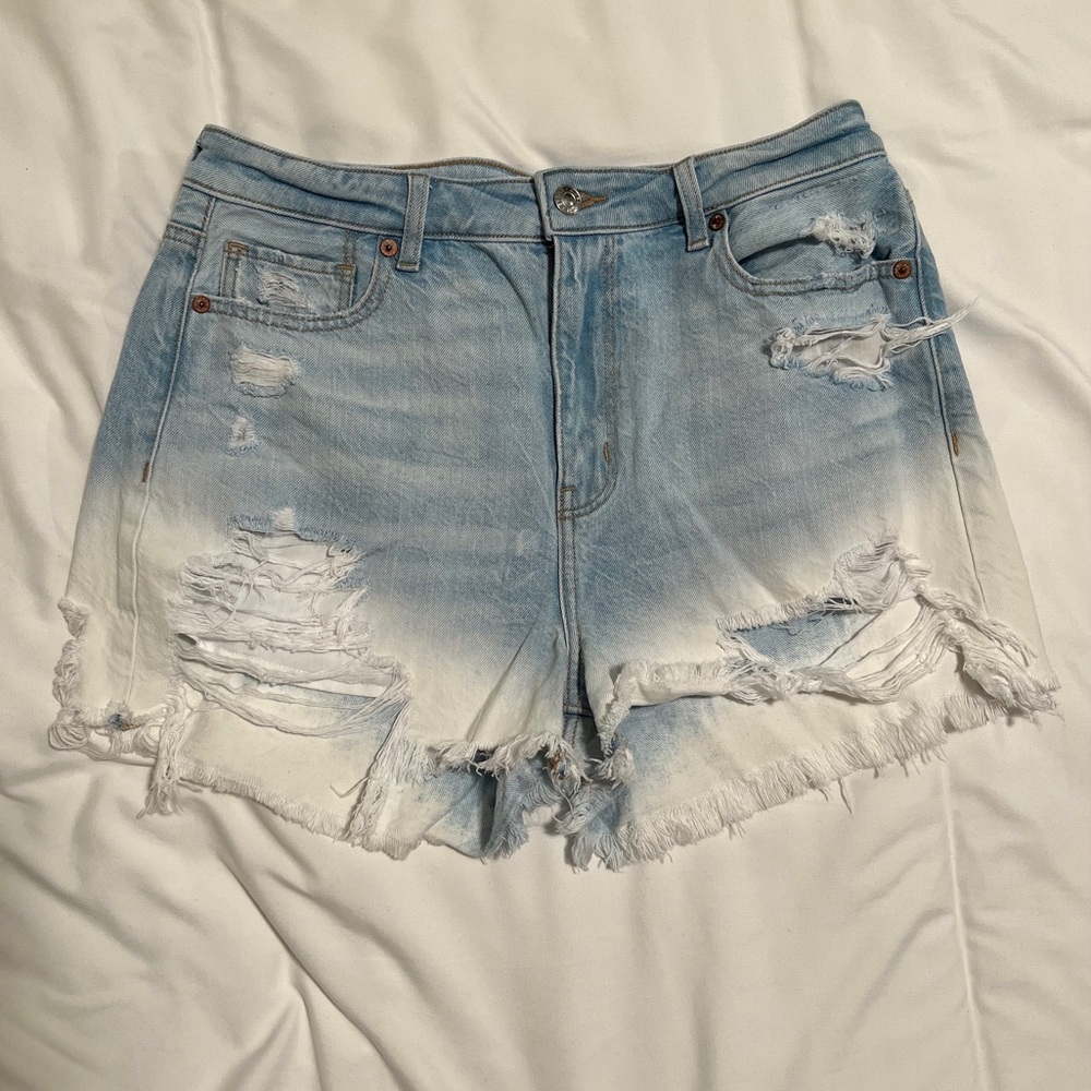 AEO shorts, size 8